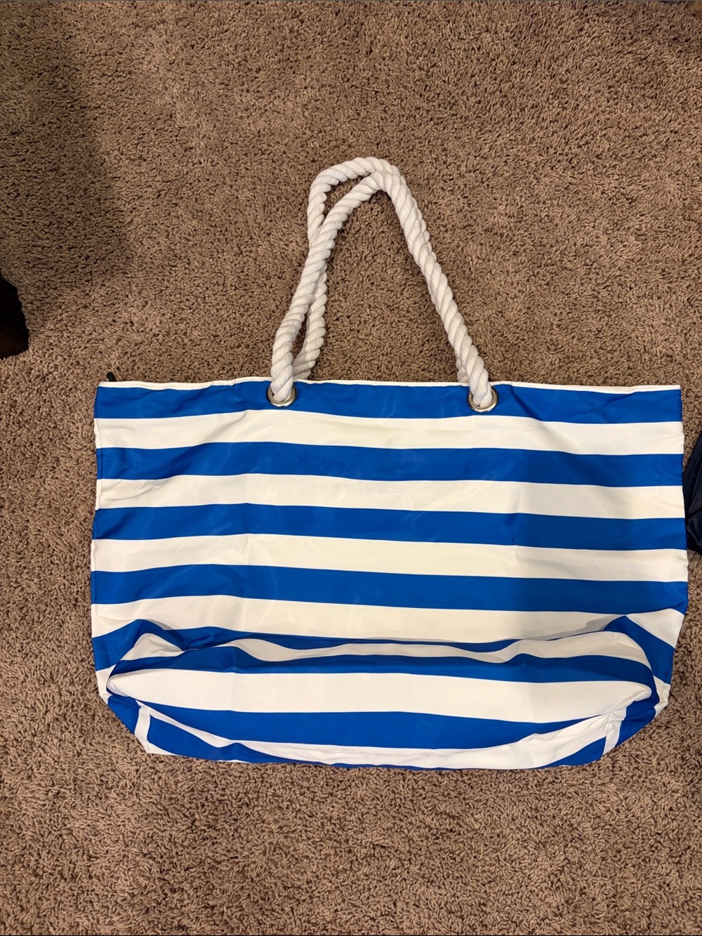 Striped Rope-Handle Tote Bag in Blue and White - Picture 3 of 6